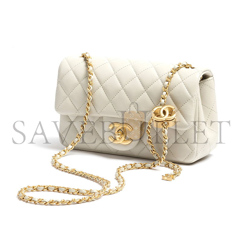 CHANEL MINI FLAP BAG SHINY LANBSKIN AS5759 B21572 (20*13*7cm)